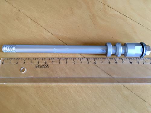 QERIDOO Príslušenstvo - Pevná os - priemer 12mm závit 1,5mm, dĺžka 172mm (Shimano)