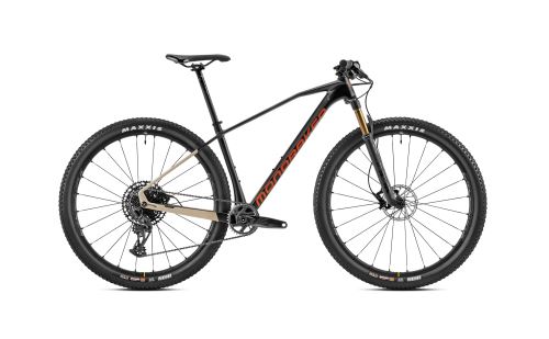 Horský bicykel MONDRAKER Chrono Carbon RR, carbon/desert grey/orange, L 2023