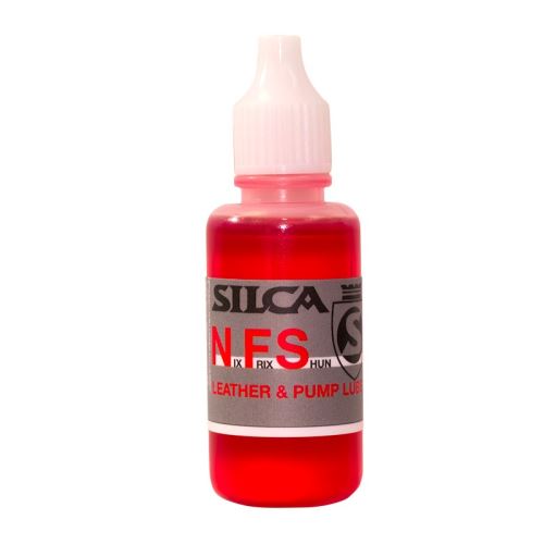 Lubrikant Silca NFS na koži a pumpy (AKA: pump blood)